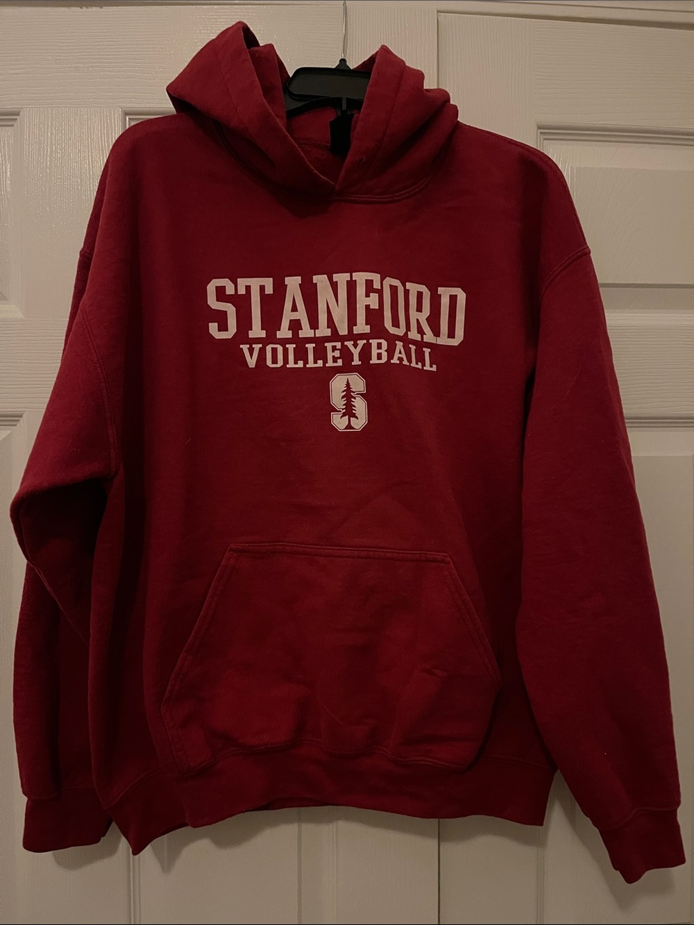 Gildan Stanford Volleyball Crewneck Hoodie in Cardinal Red